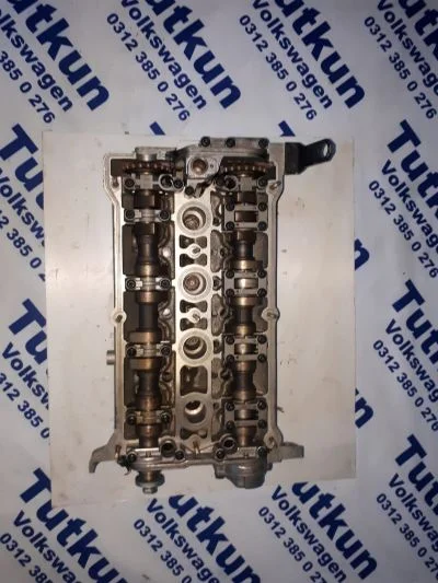 AUDİ A.4 1.8 T ÇIKMA SİLİNDİR KAPAĞI