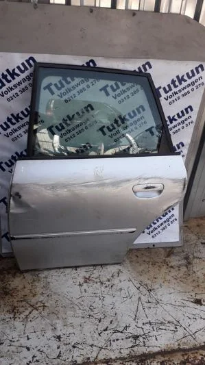 AUDİ A3 1997-2004 GÜMÜŞ GRİ RENK SOL ARKA KAPI
