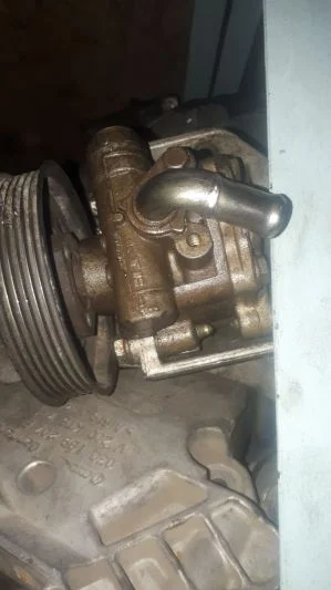 SEAT TOLEDO DİREKSİYON POMPASI