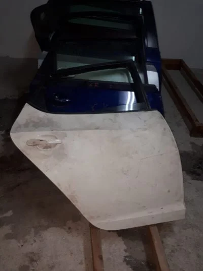 SEAT İBİZA 2009-2015 BEYAZ RENK SAĞ ARKA KAPI