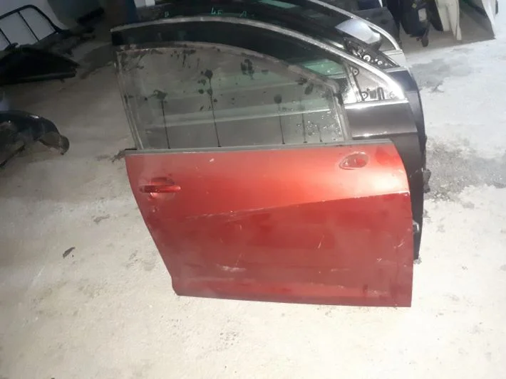 SEAT İBİZA 2011-2016 SAĞ ÖN KAPI