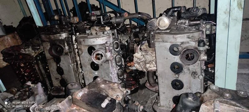 AUDI A.4 2000-2006 2.0 ALT ÇIKMA MOTOR