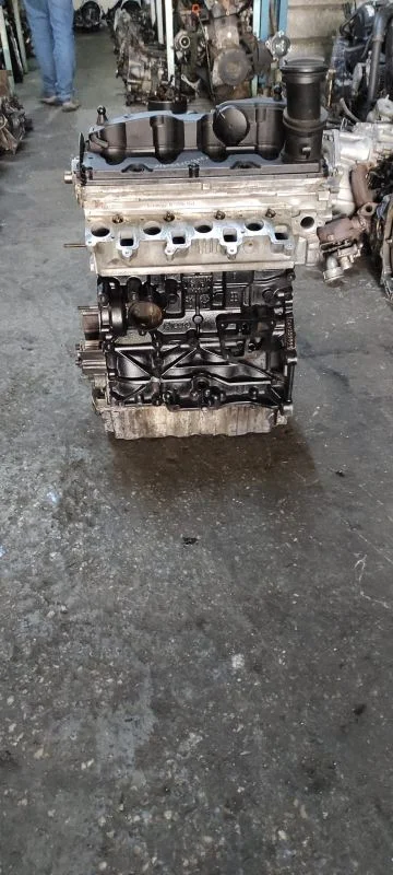 AUDİ A3 1.6 TDI CAY KODLU ÇIKMA MOTOR