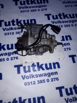 volkswagen transporter 2.5 tdi  orjinal çıkma mazot pompası