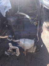 VW TRANSPORTER T5 2004-2010 MOTOR İÇİ SİGORTA KUTUSU